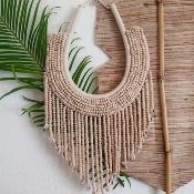 Collier en boules de bois