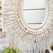 Collier décoratif marcamé blanc